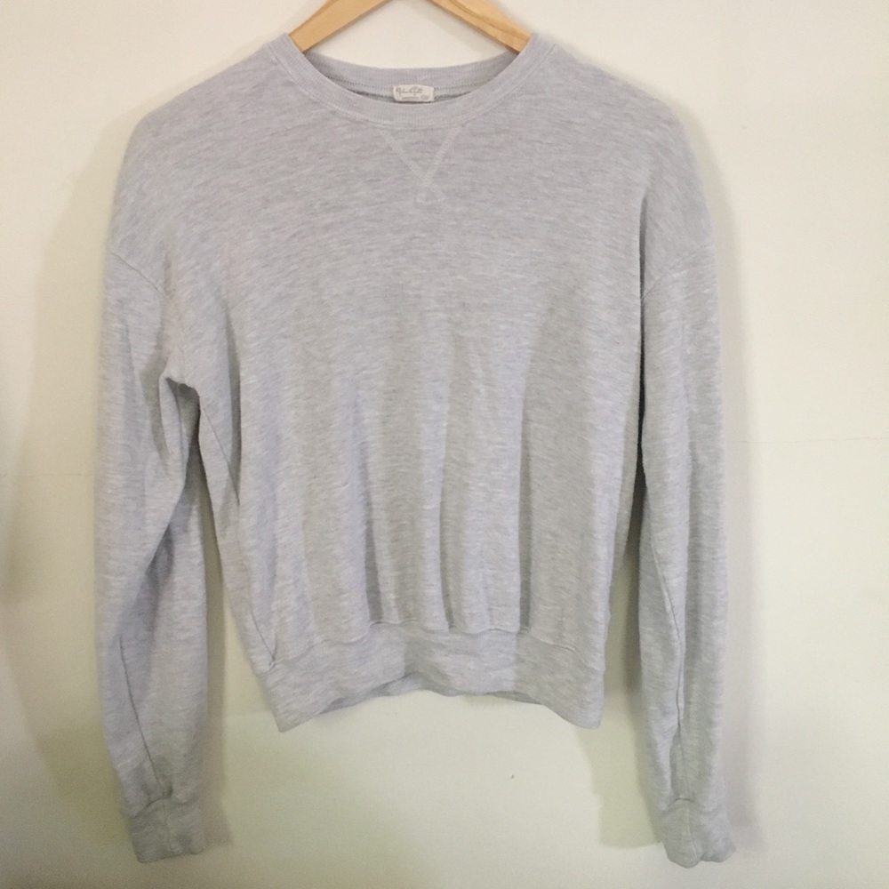 Brandy Melville cropped sweater